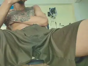 Cam4 Free Porn Cam of bigcentauro233