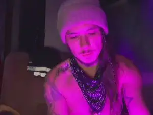 Cam4 Sex Cam of WellHello69