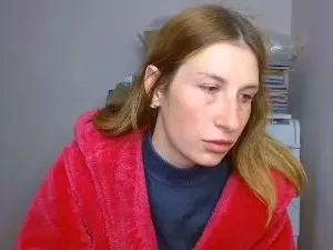 Cam4 Nude Webcam of Evelyn_21_m