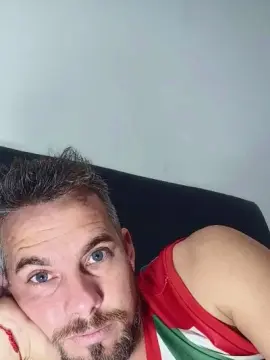 Cam4 Live Porn of danthepiero