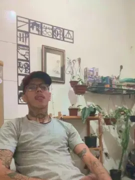 Cam4 Nude Webcam of Klinger30
