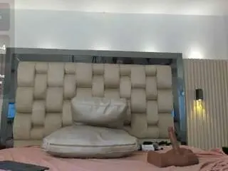 Camsoda Adult Video Chat of noah-pariss
