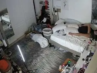Camsoda Live Sex Cam of voyeurcam-hornyhostel-02