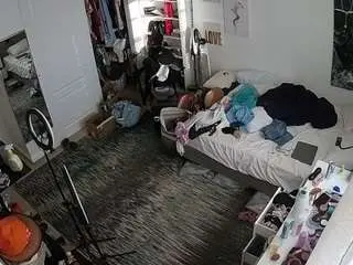 Camsoda Sex Cam of voyeurcam-hornyhostel-02