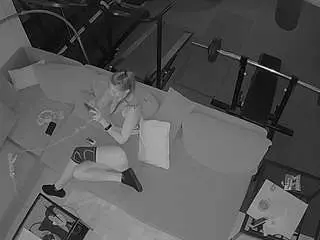 Camsoda Private Sex Chat of voyeurcam-julmodels-living-7
