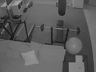 Camsoda Private Sex Chat of voyeurcam-julmodels-living-7