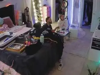 Camsoda Sex Cam of voyeurcam-house-charleys-room