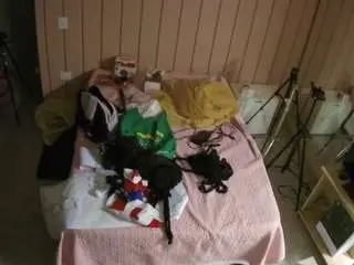 Camsoda Live Sex of voyeurcam-casa-salsa-bedroom-1