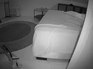 Camsoda Sex Cam of voyeurcam-julmodels-whitebed-6