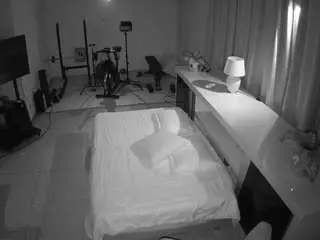 Camsoda Nude Webcam of voyeurcam-jb-office-1