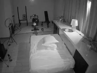 Camsoda Adult Webcam of voyeurcam-jb-office-1