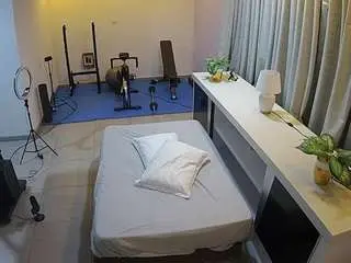 Camsoda Sex Chat of voyeurcam-jb-office-1