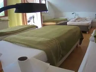 Camsoda Live Sex of voyeurcam-julmodels-bed-2