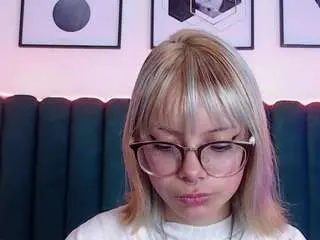 Camsoda Live Porn of velori-fg