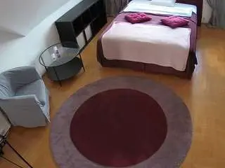 Camsoda Adult Webcam of voyeurcam-julmodels-whitebed-1
