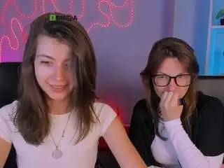 Camsoda Adult Webcams of lily-sin1