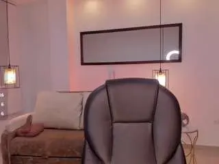 Camsoda Watch Live Sex Cams of emi-roseth