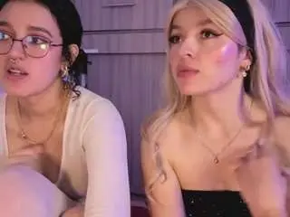 Camsoda Adult Webcam of gema-n-arianaa