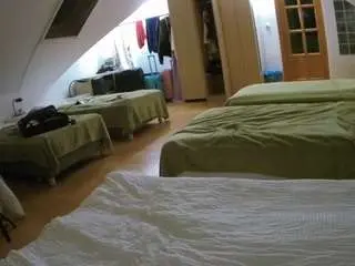 Camsoda Private Sex Chat of voyeurcam-julmodels-bed-3