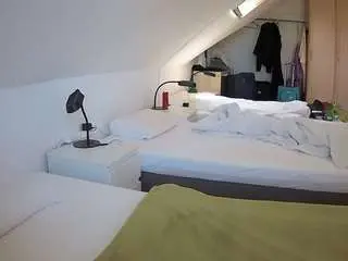 Camsoda Adult Webcam of voyeurcam-julmodels-bed-4