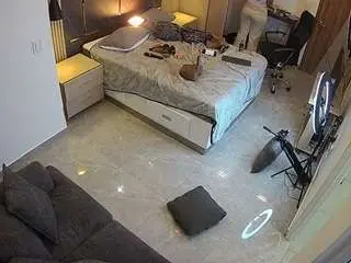 Camsoda Nude Webcam of voyeurcam-casa-salsa-bedroom-11
