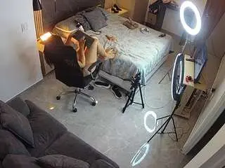 Camsoda Live Sex of voyeurcam-casa-salsa-bedroom-11