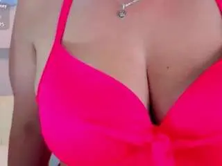 Camsoda Sex Cam of angele-roux-tp