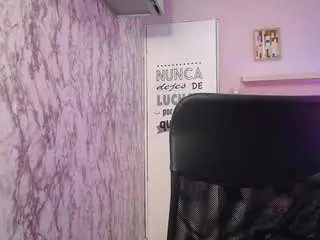 Camsoda Watch Live Sex Cams of maylin-horny19