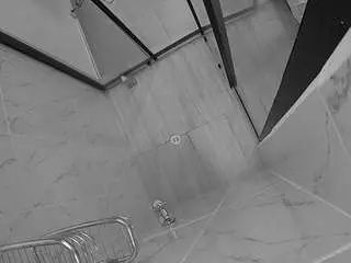 Camsoda Private Sex Chat of voyeurcam-jb-shower-2
