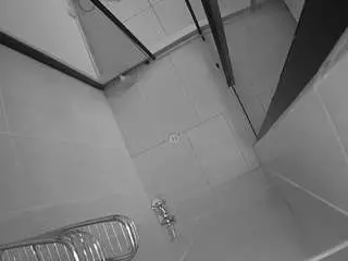 Camsoda Sex Cam of voyeurcam-jb-shower-2