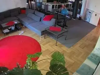 Camsoda Live Sex Cam of voyeurcam-julmodels-living-2