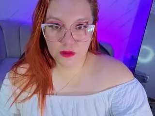 Camsoda Sex Cam of tezzaniut-t
