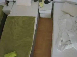 Camsoda Live Sex Cam of voyeurcam-julmodels-bed-5