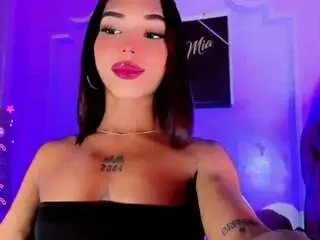 Camsoda Nude Webcam of dirtygirlss-kloemia