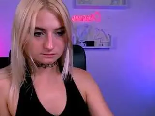 Camsoda Live Sex Cam of blondie-melisa