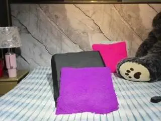 Camsoda Nude Webcam of niyirey