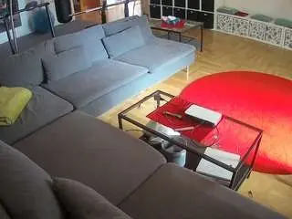 Camsoda Adult Webcams of voyeurcam-julmodels-living-3