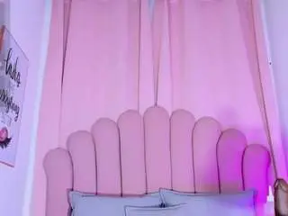 Camsoda Adult Webcams of nicolemadrird