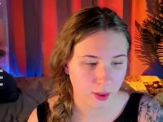 Camsoda Live Sex of elsiee-cuttiess