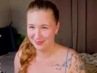 Camsoda Best Webcam of elsiee-cuttiess