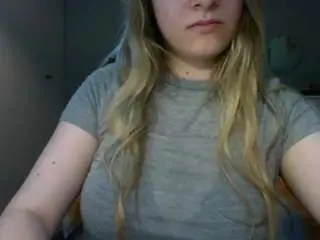 Camsoda Free Porn Cam of rosiejune