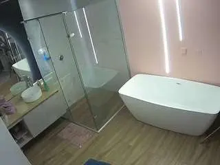 Camsoda Private Sex Chat of voyeurcam-casa-salsa-bathroom-2
