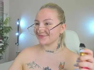 Camsoda Live Porn of debbie-taylor