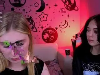 Camsoda Live Sex Cam of playful-sophie