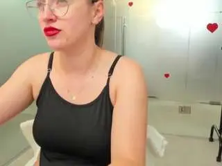 Camsoda Watch Live Sex Cams of alfawoman