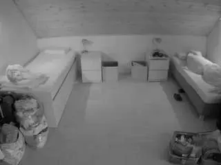 Camsoda Live Porn of voyeurcam-julmodels-greybed-3