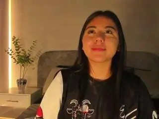 Camsoda Nude Webcam of ruby-rouge