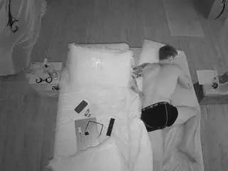 Camsoda Live Sex Cam of voyeurcam-celticiron-01
