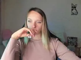 Camsoda Free Porn Cam of rousereedd