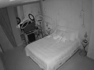 Camsoda Sex Chat of voyeurcam-casa-salsa-bedroom-2